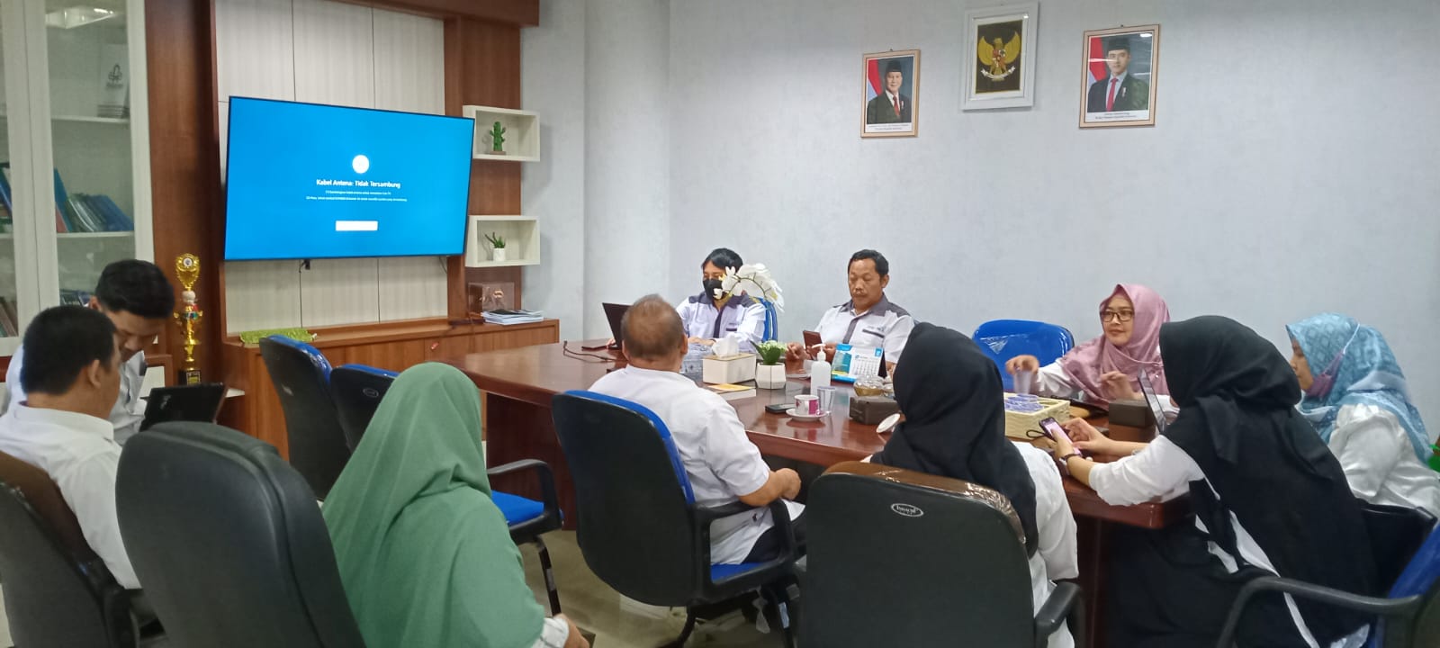 Tim PPID Persiapkan Materi Presentasi E-Monev Keterbukaan Informasi Publik Tahun 2024
